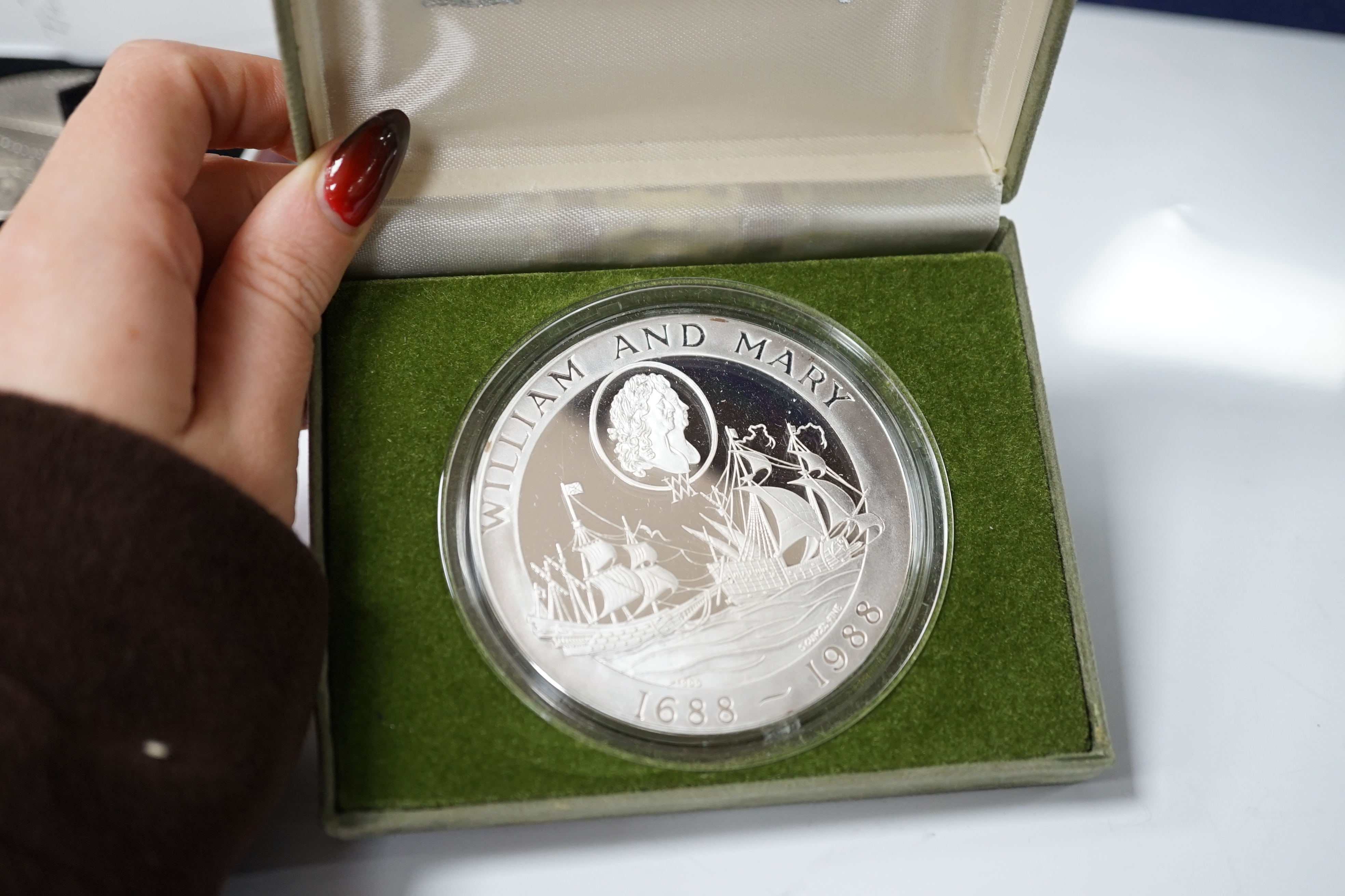 Six large QEII Royal Mint commemorative silver medals